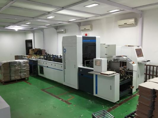 Szaro-biała maszyna do kontroli drukowania kartonów składanych o tych rozmiarach 6680 mm × 2820 mm × 1985 mm